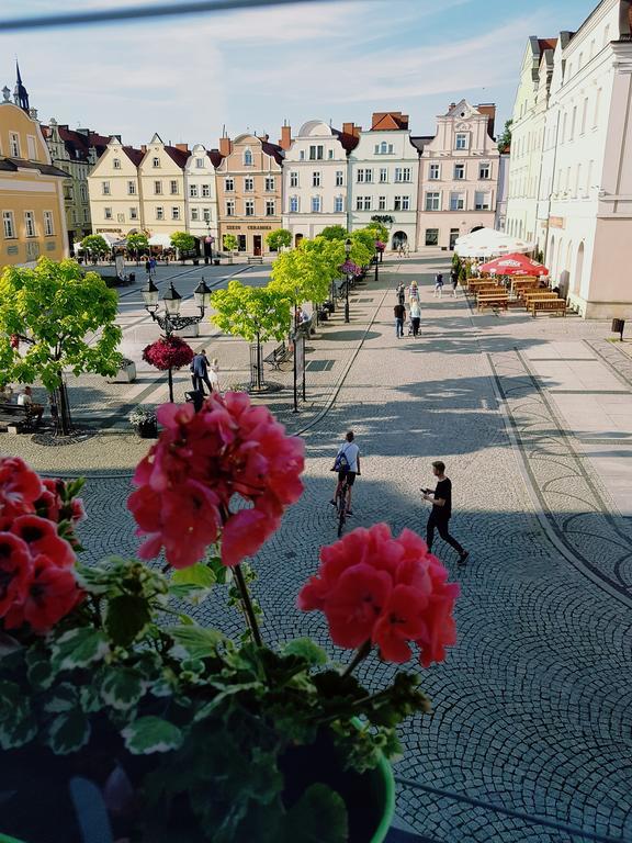 Apartamenty Przy Ratuszu Boleslawiec  Luaran gambar